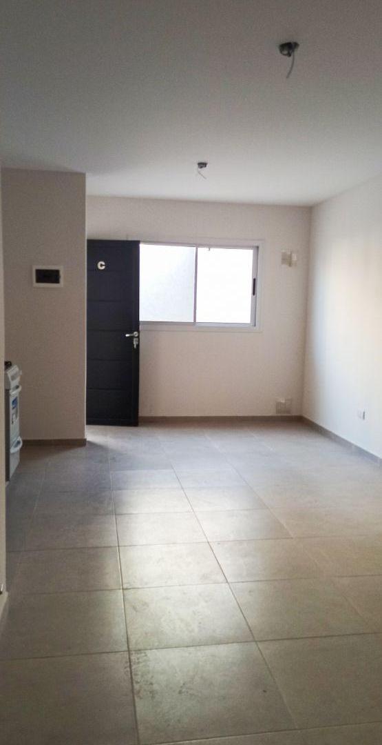 Foto de OPORTUNIDAD!! Cómodo dpto 1 dorm. SIN EXPENSAS en B° Jardín.-, imagen 5