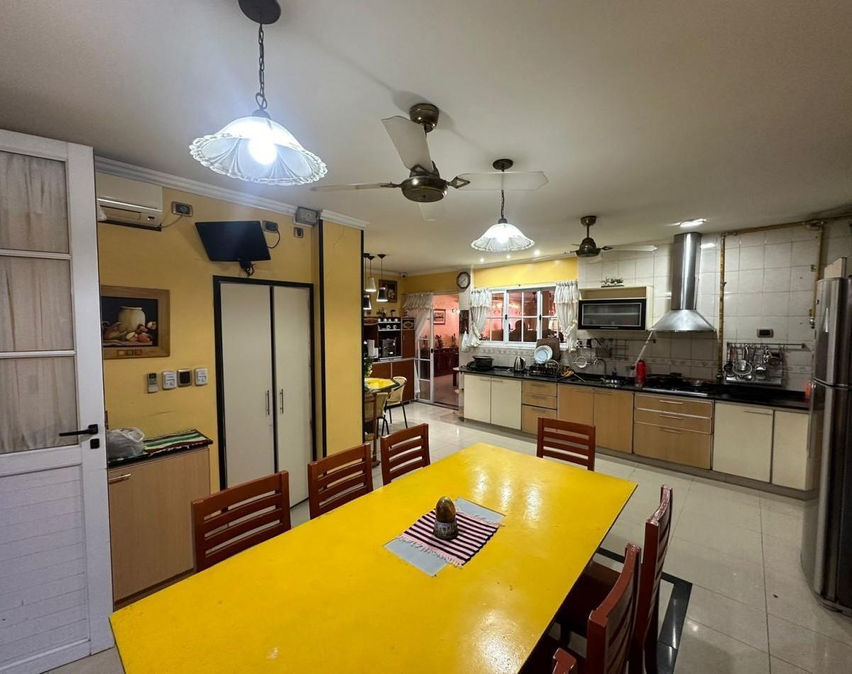 Venta Excelente Casa Multifamiliar, Villa Lugano Caba 4