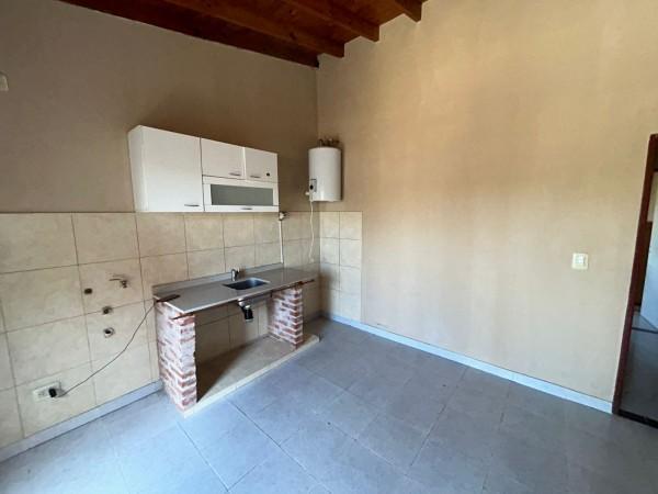 Venta Casa Multifamiliar en Ezeiza