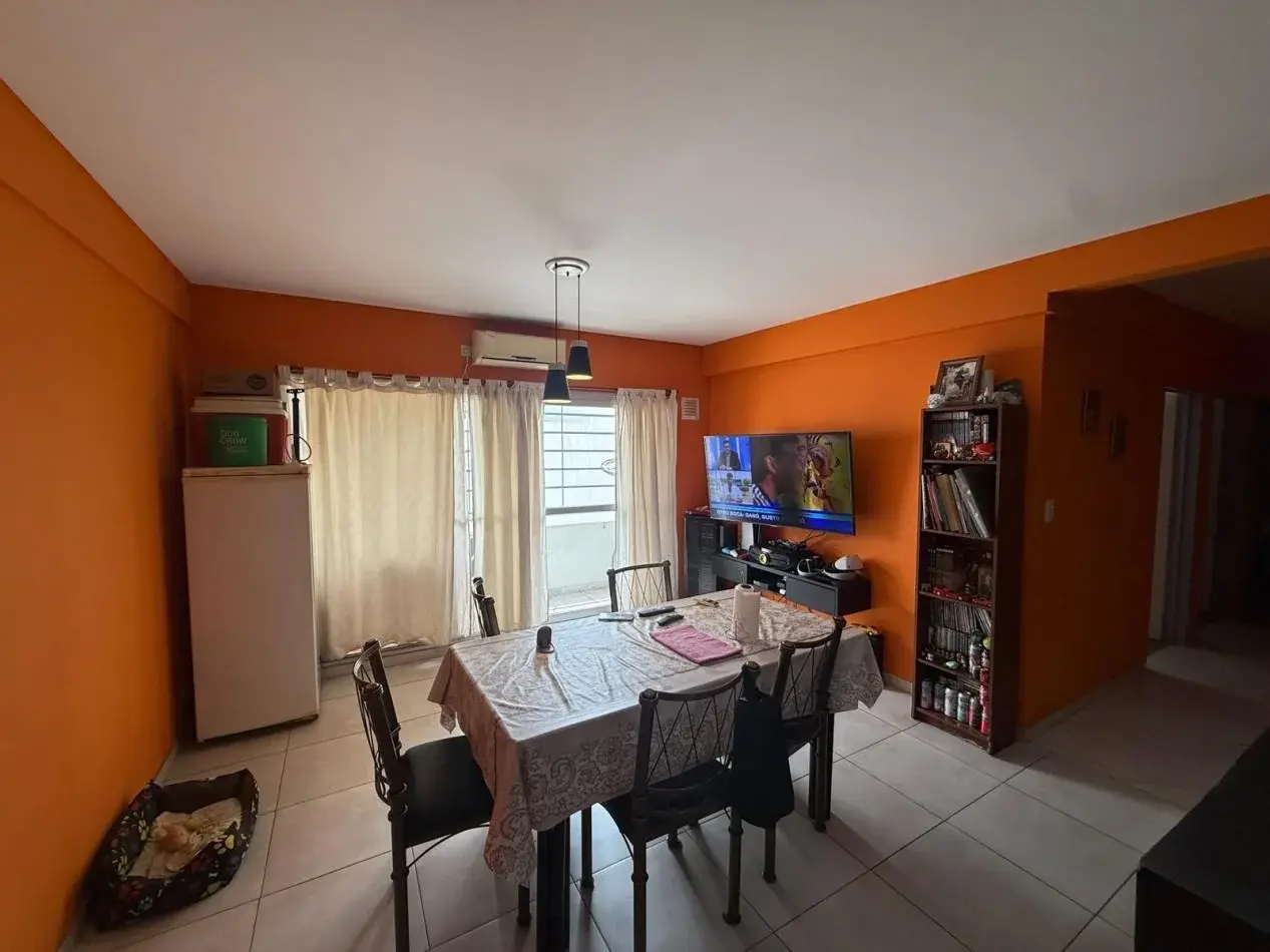 Venta departamento 3 ambientes con cochera, Villa Lugano 2