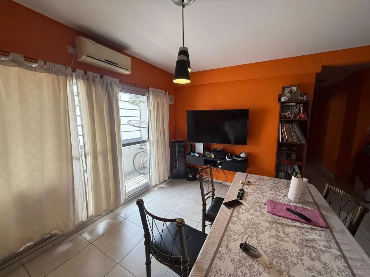 Venta departamento 3 ambientes con cochera, Villa Lugano 4