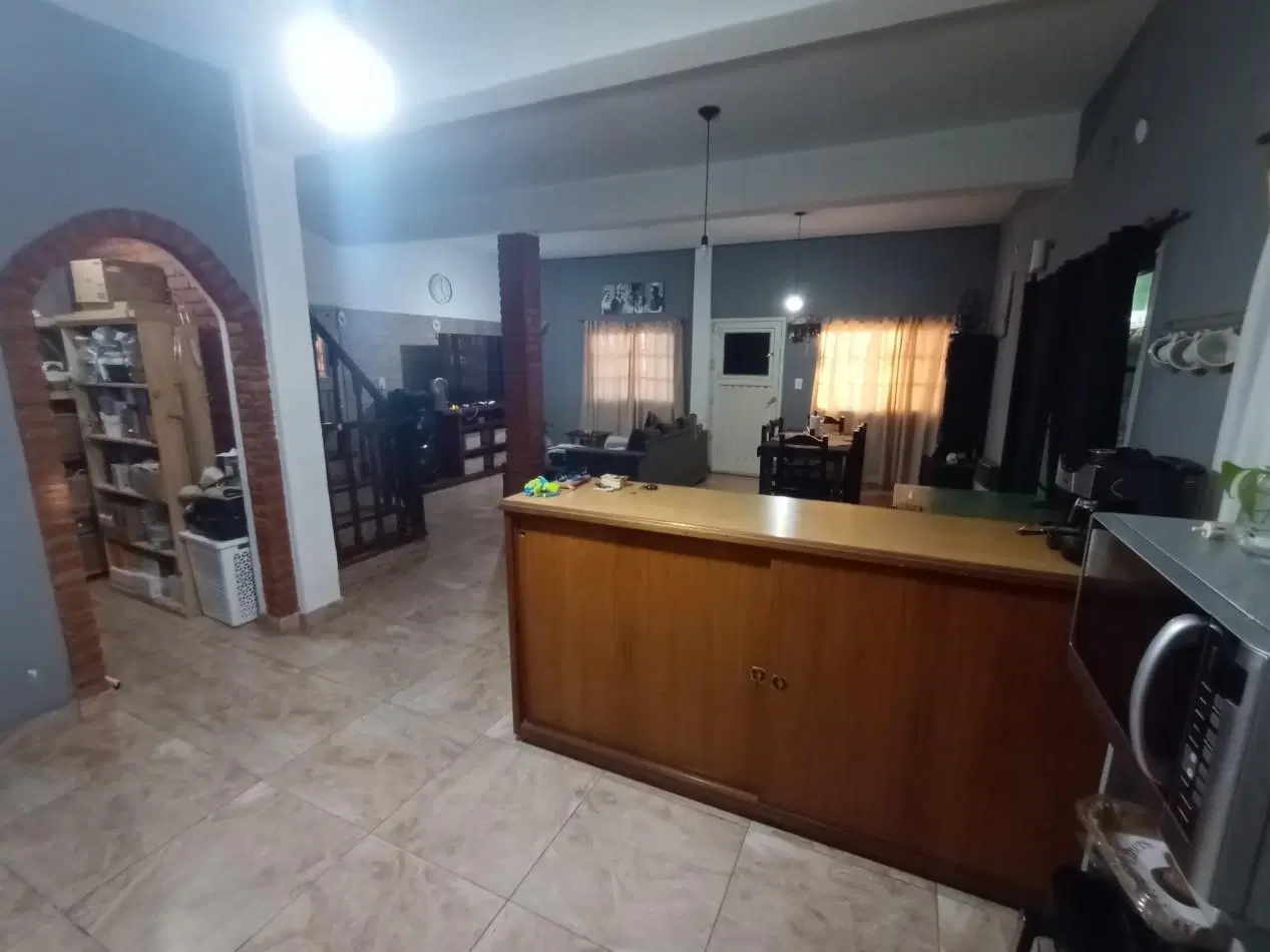 Venta casa de dos plantas Ing. Budge 5