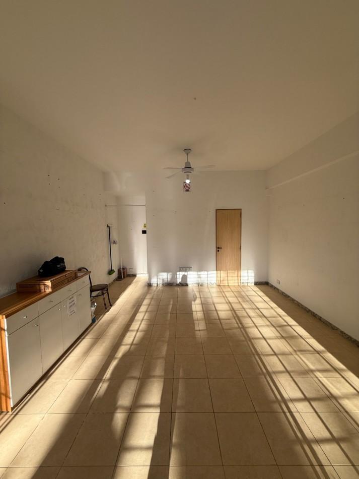 Foto de Venta local comercial, Villa Lugano, imagen 2