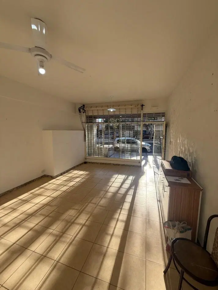 Venta local comercial, Villa Lugano 2