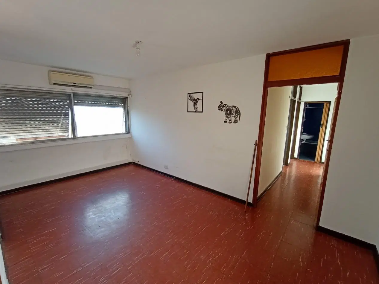 ALQUILER DEPARTAMENTO DE TRES AMBIENTES LUGANO 1Y2 5