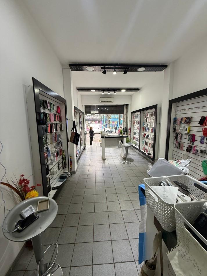 Foto de Alquiler local comercial, sobre Chilavert, Villa Lugano, imagen 5