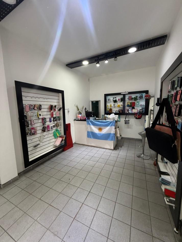 Foto de Alquiler local comercial, sobre Chilavert, Villa Lugano, imagen 2
