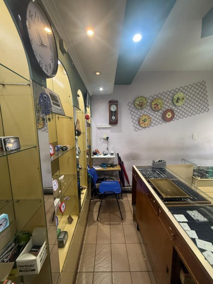 Foto de Venta local comercial sobre calle Chilavert, Villa Lugano, imagen 3