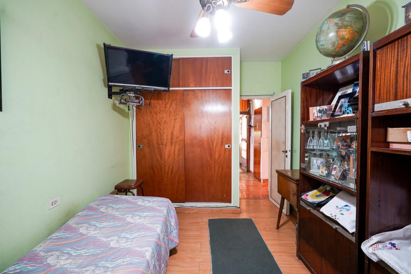 Foto de Venta PH 4 ambientes con quincho y cochera, Villa Lugano, imagen 4