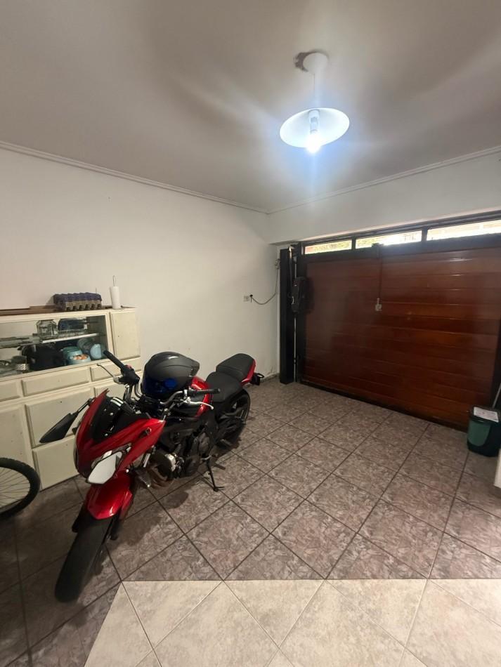 Foto de Venta casa multifamiliar en dos plantas, Villa Lugano, imagen 3