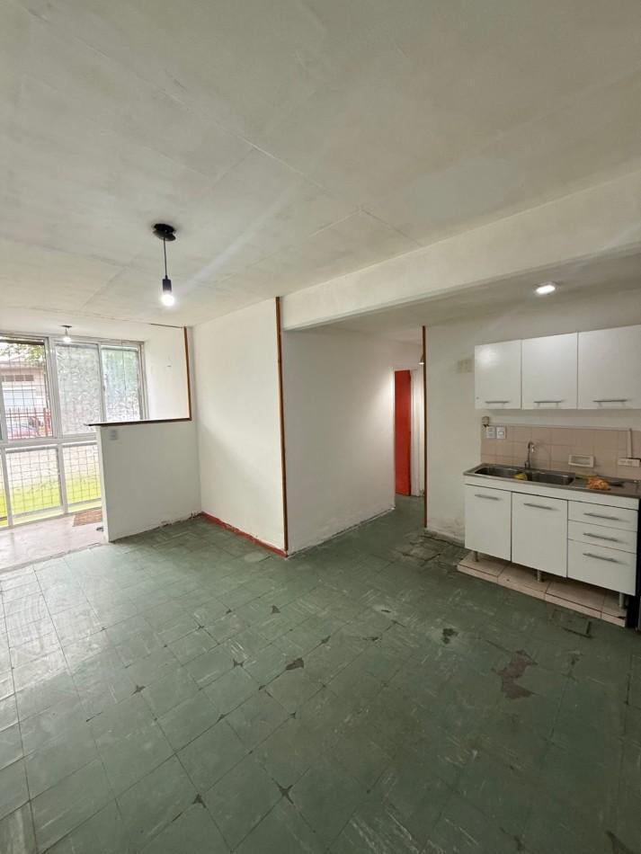 Foto de Alquiler departamento de 2 ambientes, Villa Lugano, imagen 2