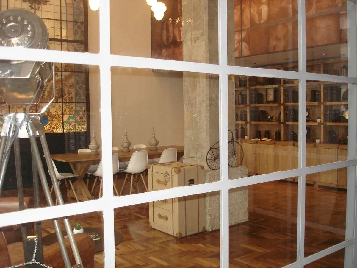 HERMOSO DEPARTAMENTO de 2 amb y medio, 60 m2 aprox, EDIFICIO LA EDITORIAL, SAN TELMO, seguridad 24 h 2