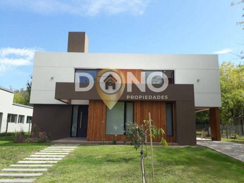 Casa 4 Ambientes. | Fincas de Hudson - Berazategui 2