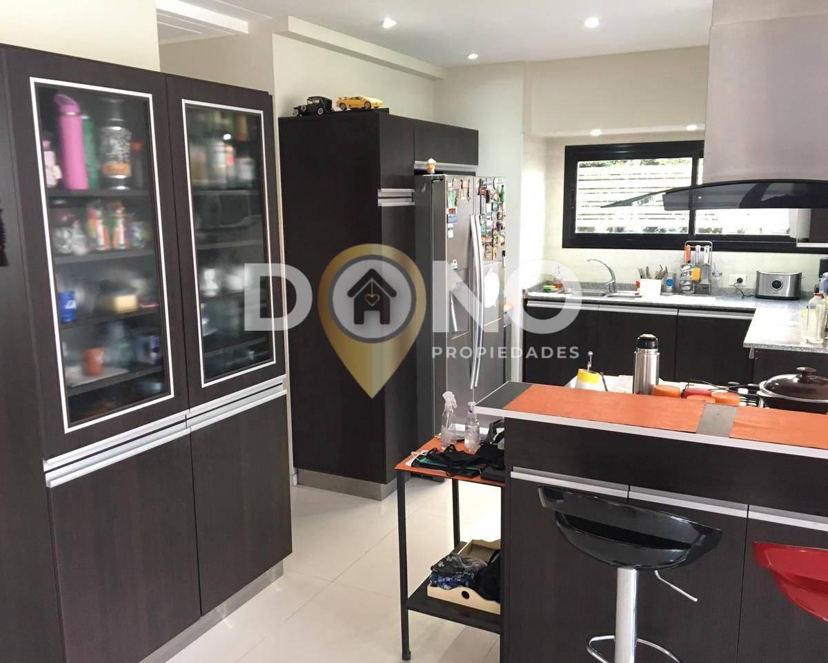Casa 4 Amb Barrio Dorrego Quilmes 5