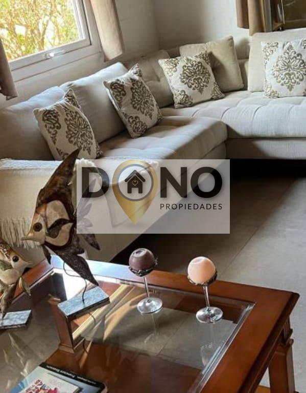 Casa 7 Ambientes o Mas. | Echeverria del Lago 2