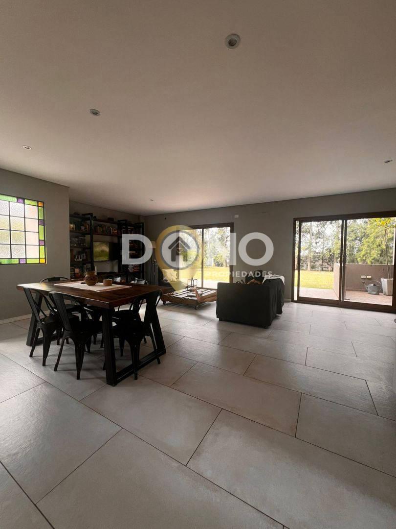 Foto de Casa 4 ambientes. | Las Golondrinas - Berazategui, imagen 4