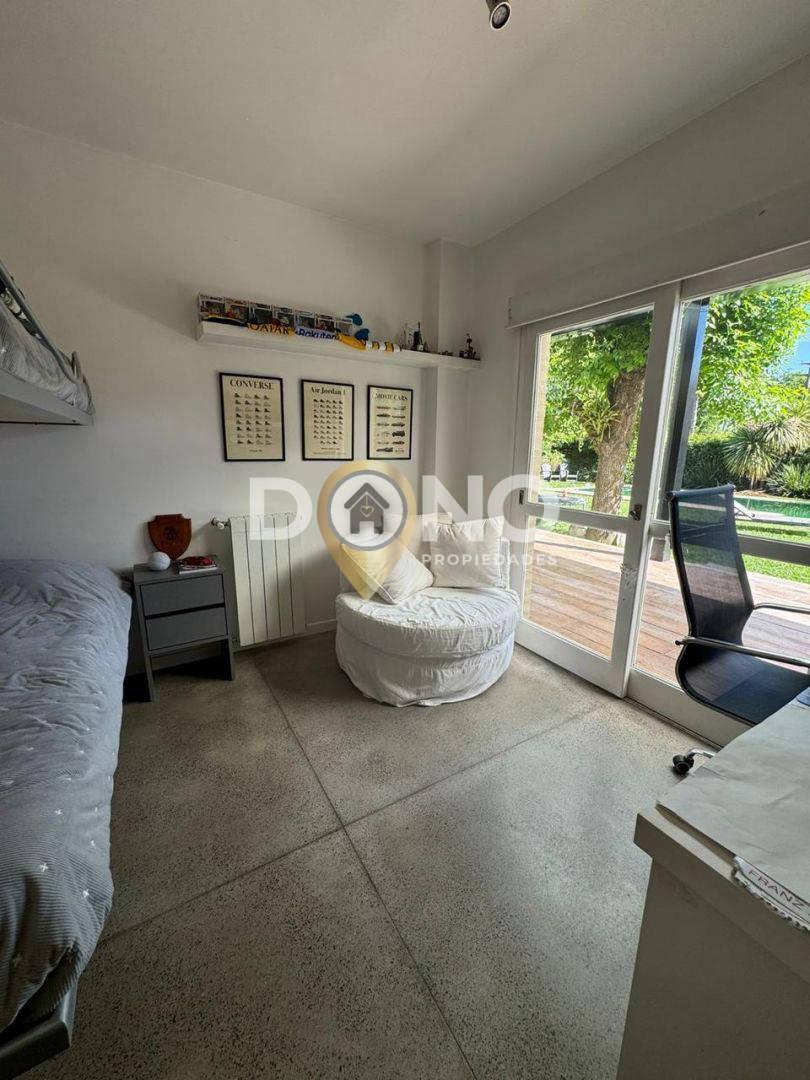 Casa 10 Ambientes. | El Carmen - Berazategui 2