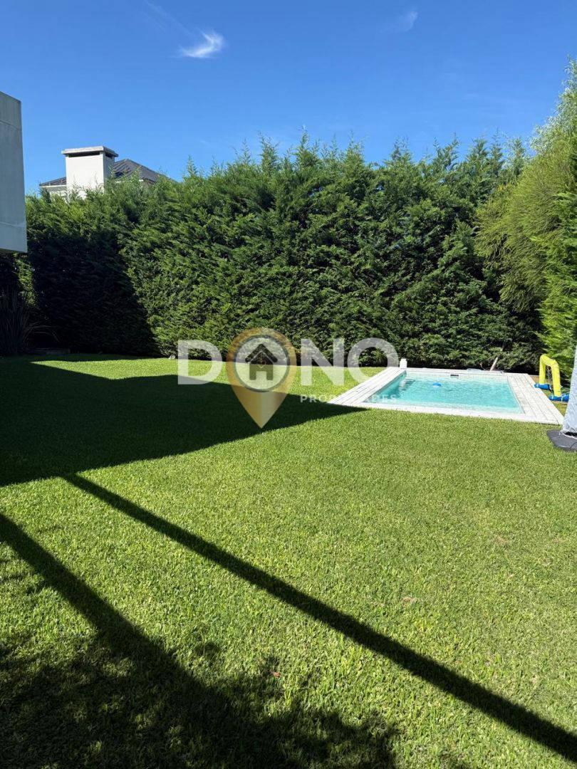 Casa 5 Ambientes. | Las Golondrinas - Berazategui 2