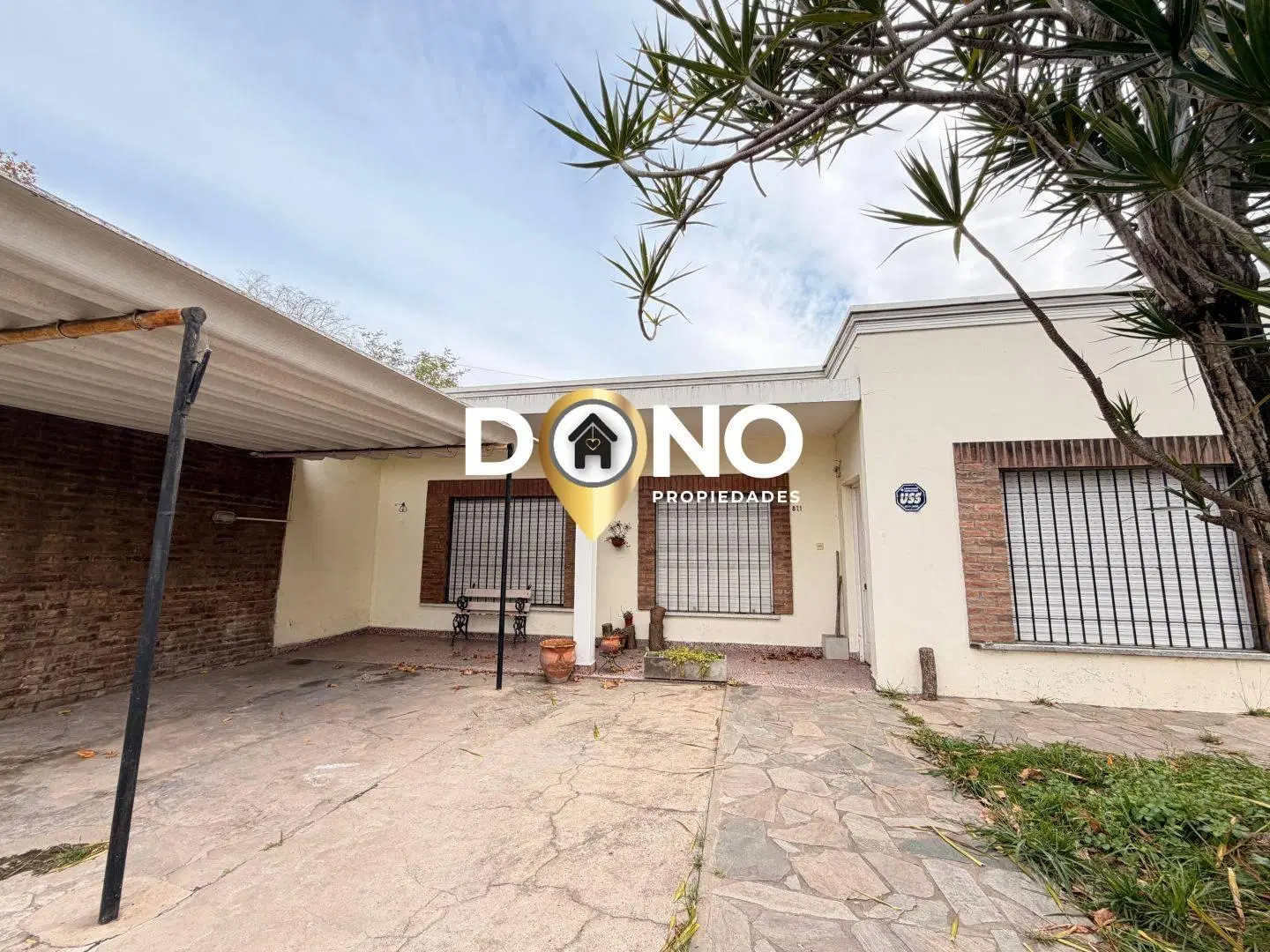 Casa 4 ambientes. | Av Lisandro de la Torre al 800 4