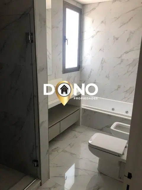 Departamento 4 ambientes. | Sarmiento al 500 5