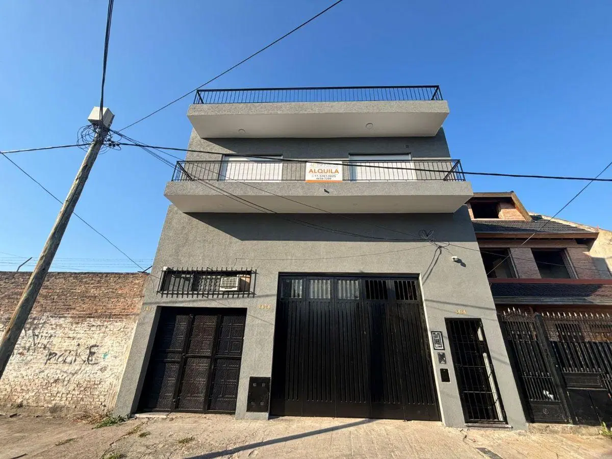 Galpon de 208 m2 en alquiler en San Justo 5