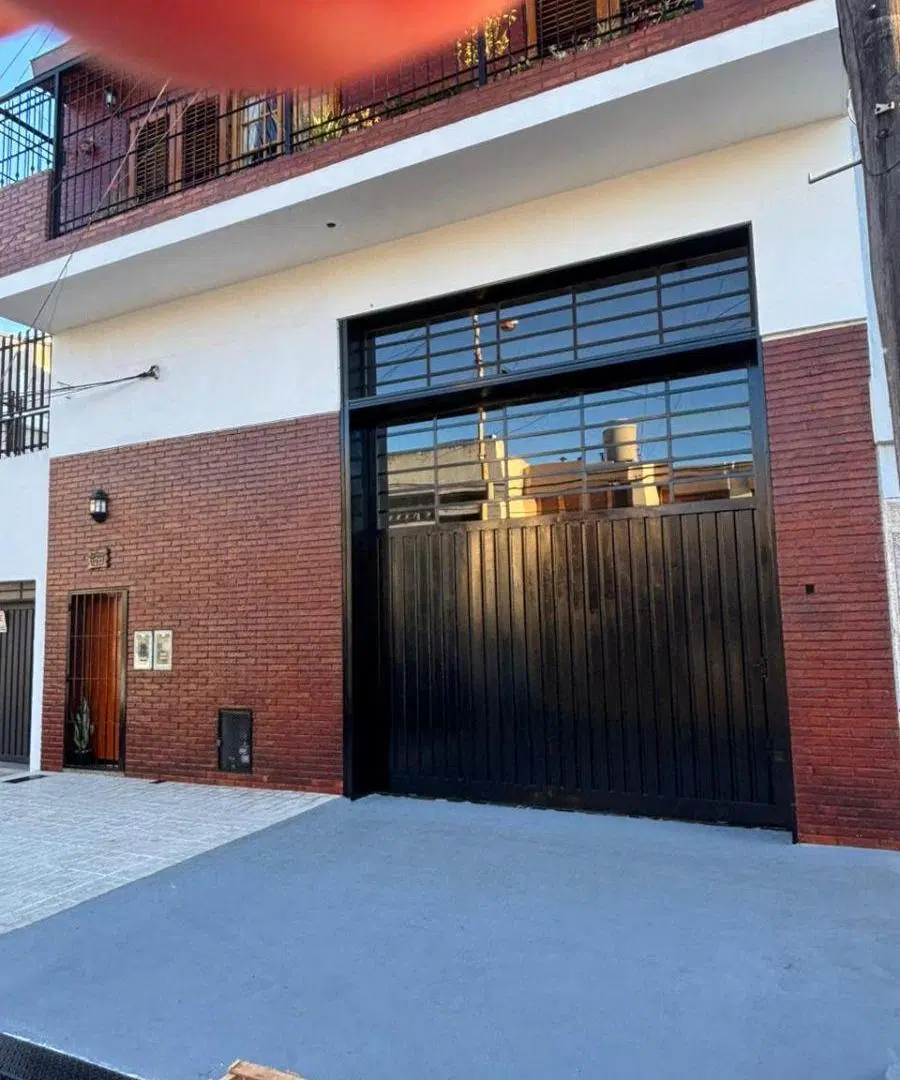 Galpon de 200 m² en alquiler en Ramos Mejia 4