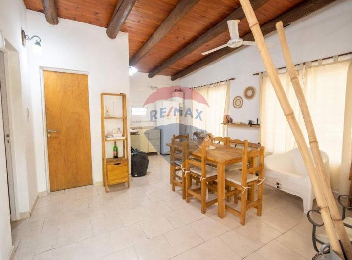 Propiedad con 2 casas y pileta en venta SauceViejo 2