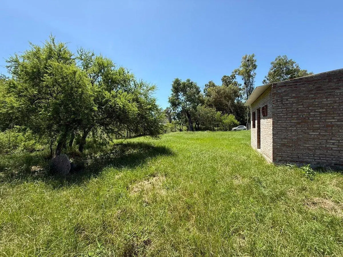 TERRENO EN VENTA EN ARROYO LEYES SOBRE CALLE 62 4