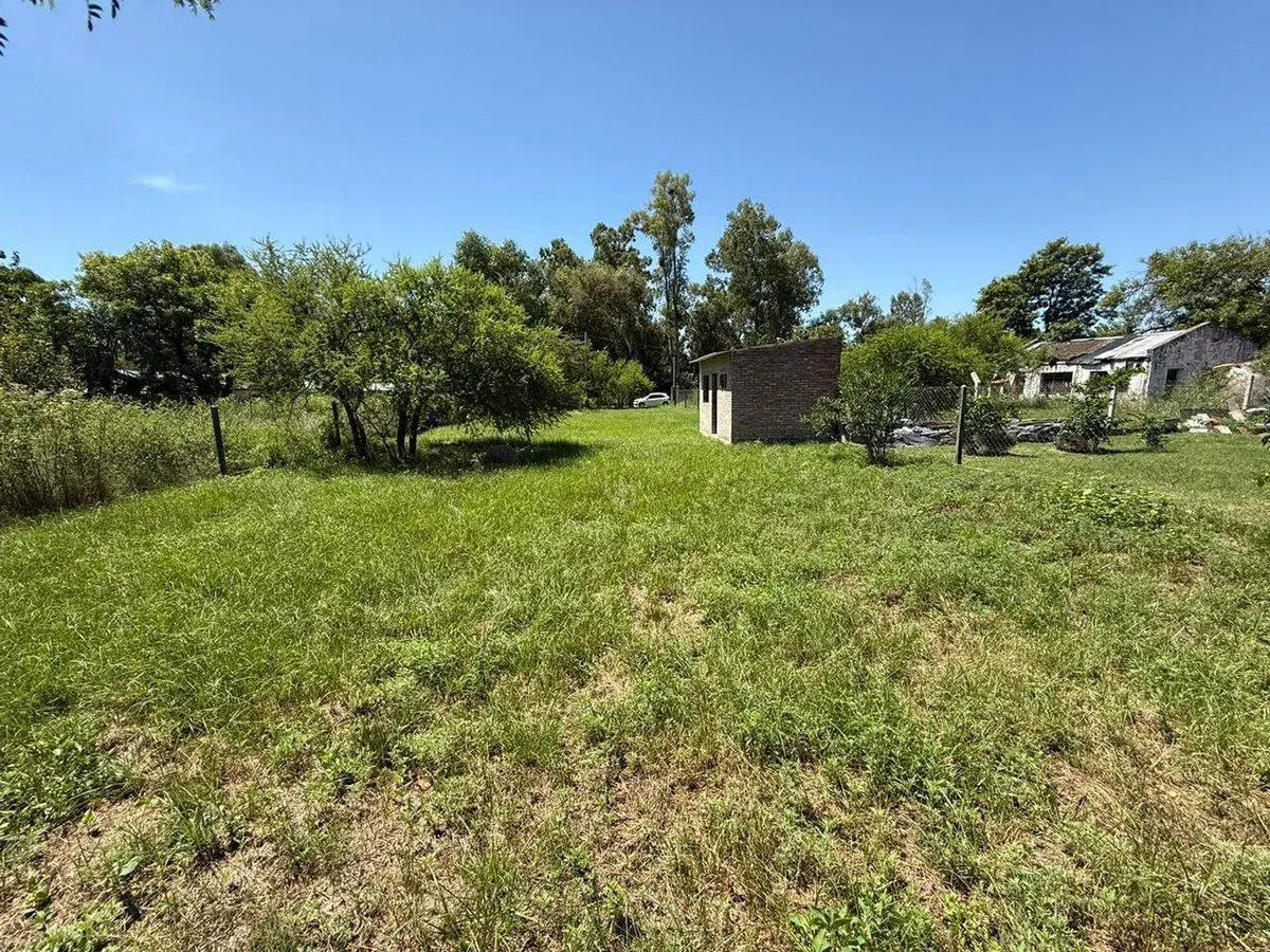 TERRENO EN VENTA EN ARROYO LEYES SOBRE CALLE 62 3