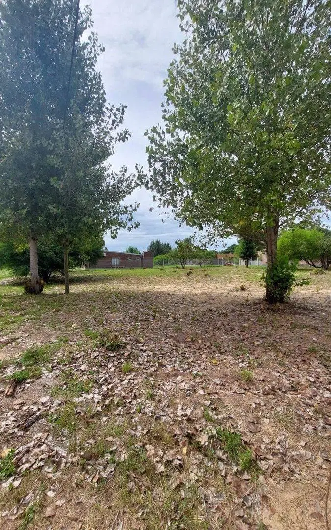 Lote bien ubicado en Lagos del Leyes 2