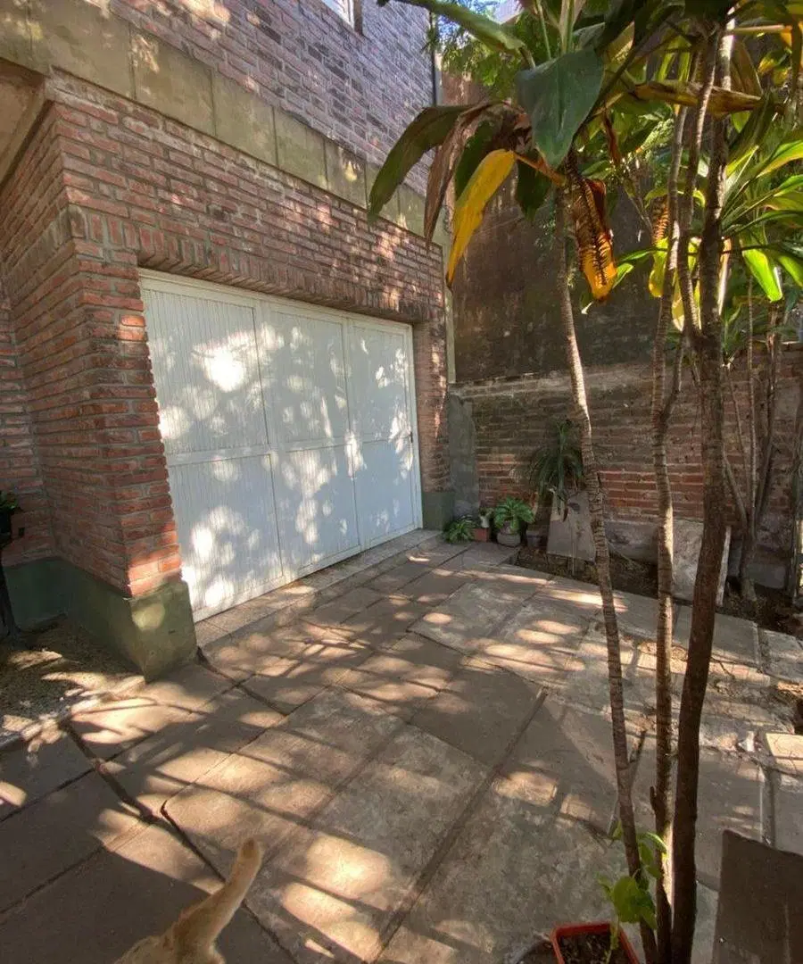 Se Vende casa en cercania al hospital de niños 2