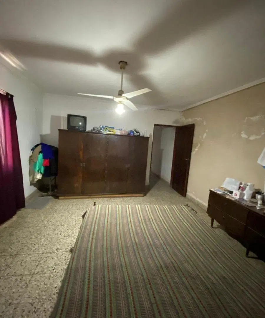 Se Vende casa en cercania al hospital de niños 3