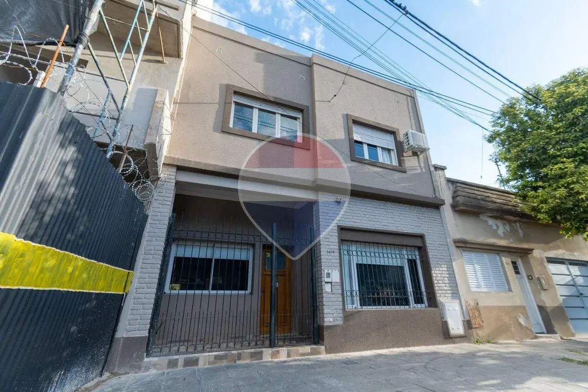 Casa en venta de 4 dormitorios en B.Candioti Norte 3