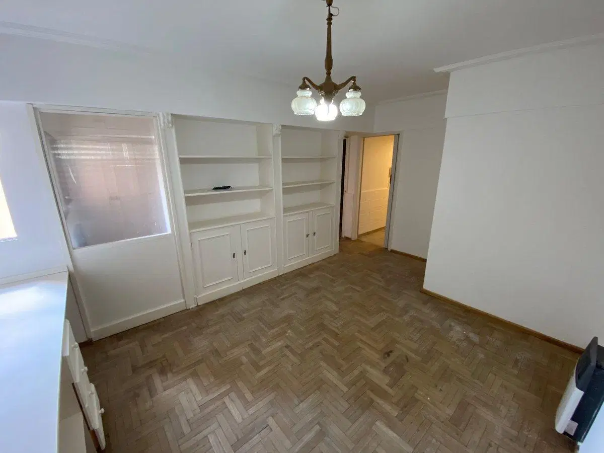 Dpto en venta de un dormitorio en microcentro 4