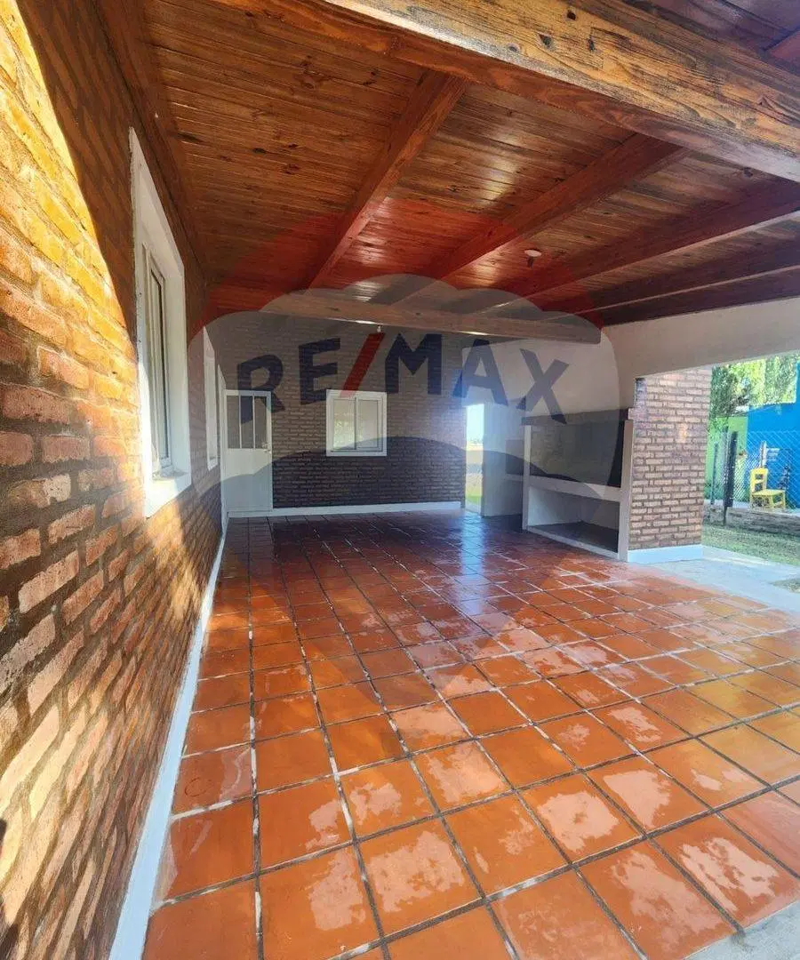 SE VENDE HERMOSA CASA APTA CREDITO EN SANTA ROSA 4
