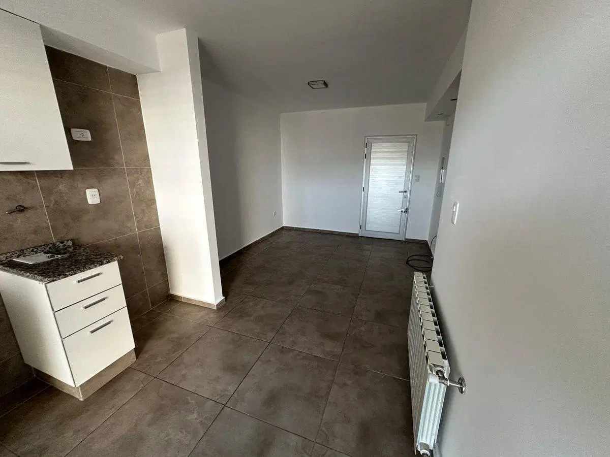 Alquiler depto 1 dormitorio amoblado Candioti Sur 4