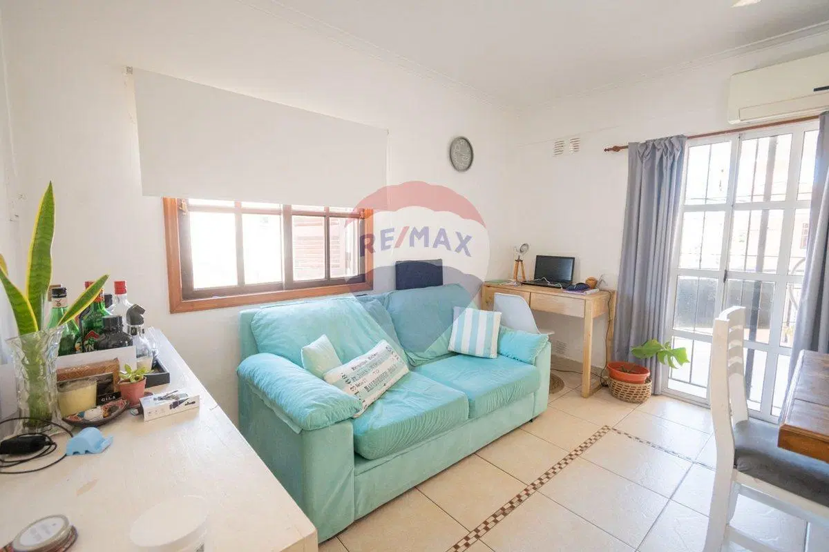 Planta alta de 3 dormis y 2 baños en venta B° Sur 3