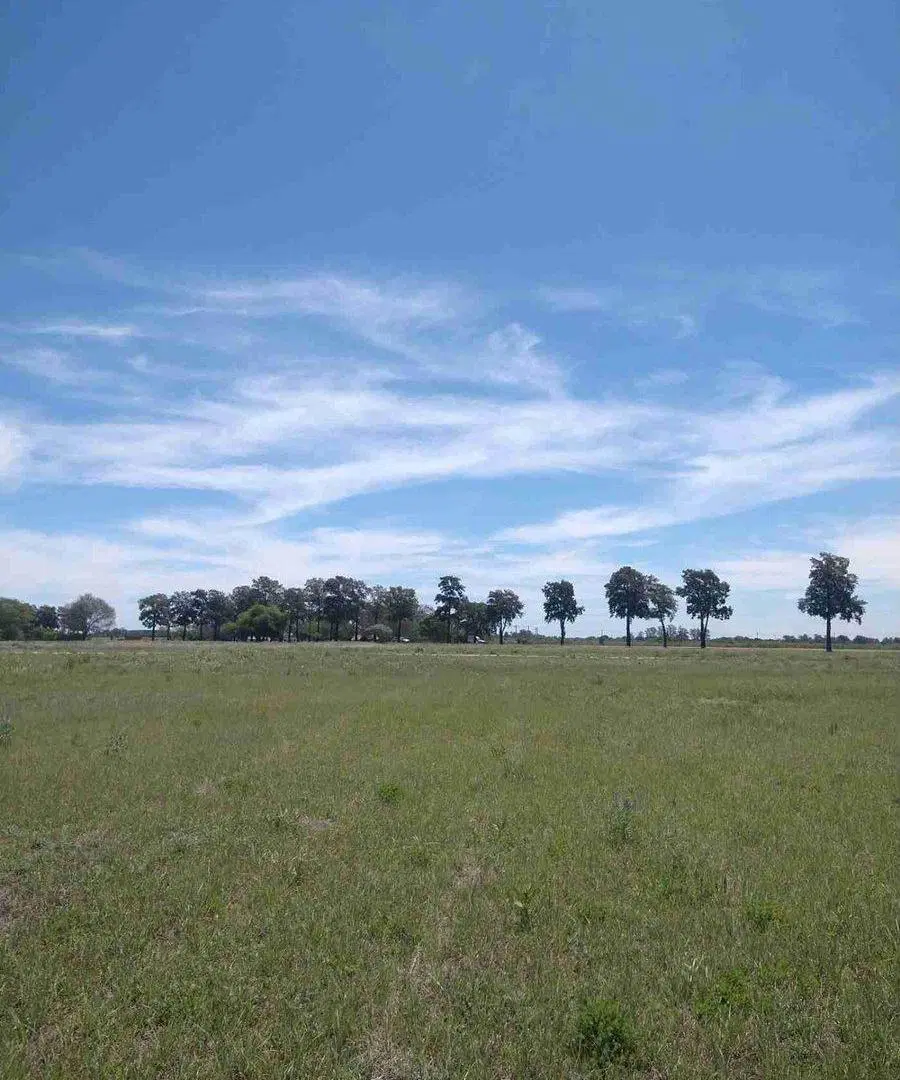 LOTE A LA VENTA EN CAYASTA CERCA DE LA RUTA 3