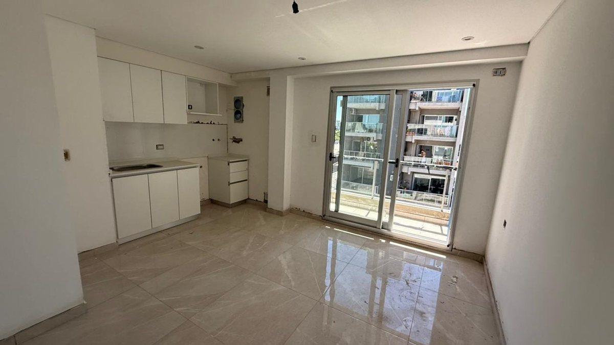 Semipiso A ESTRENAR de 1 dormi con doble balcón