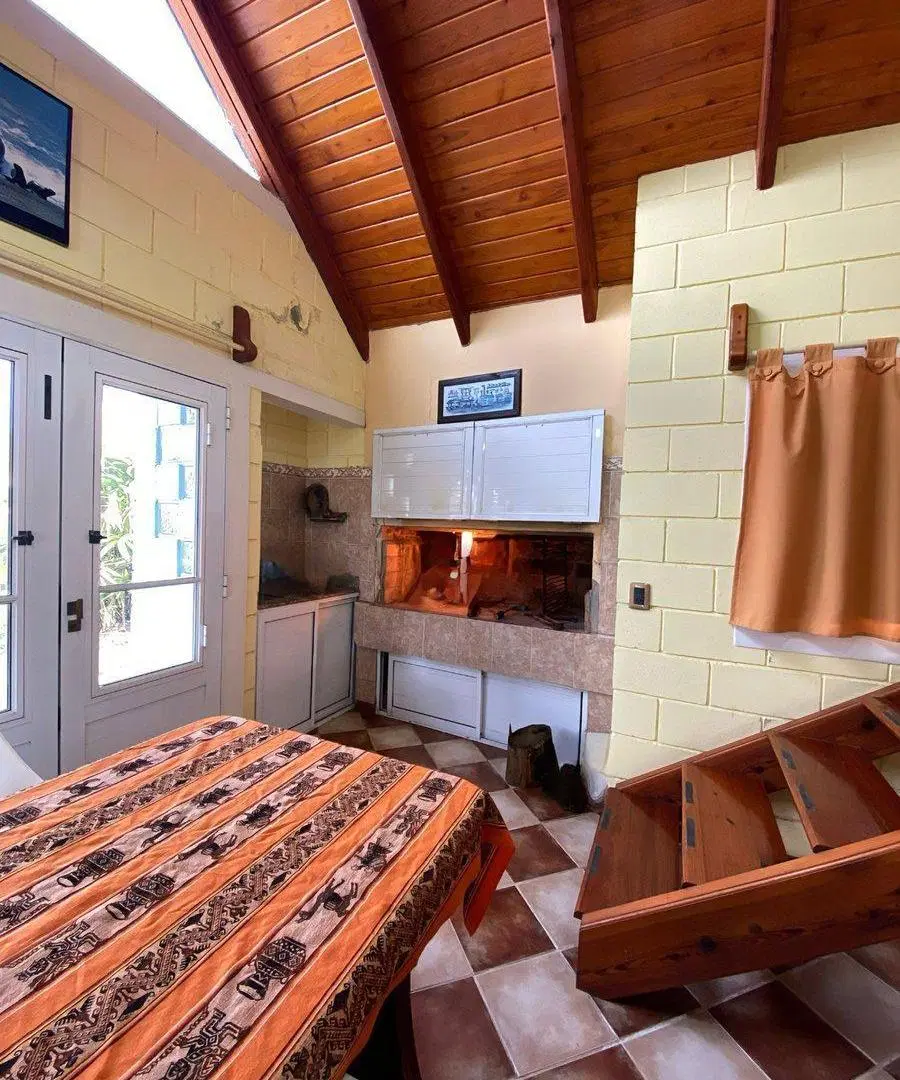 HERMOSA CASA DE VERANO EN BARRIO DE GALVEZ CORONDA 2