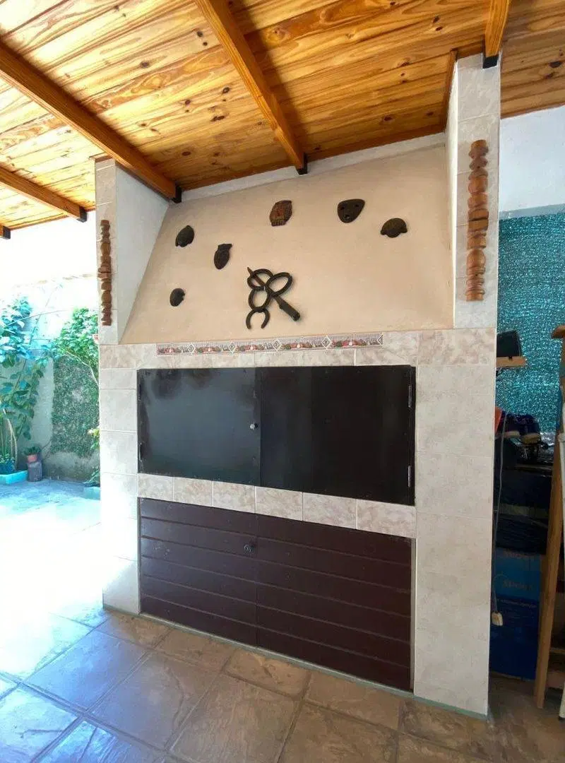SE VENDE CASA EN RECREO CENTRO 3