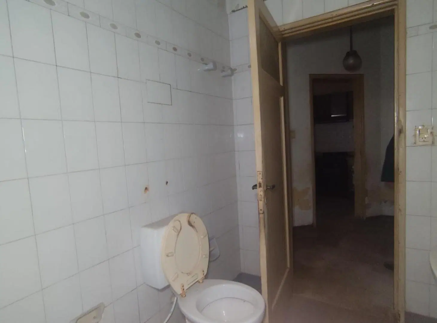 Casa 2 dormitorios con  gran terreno 2