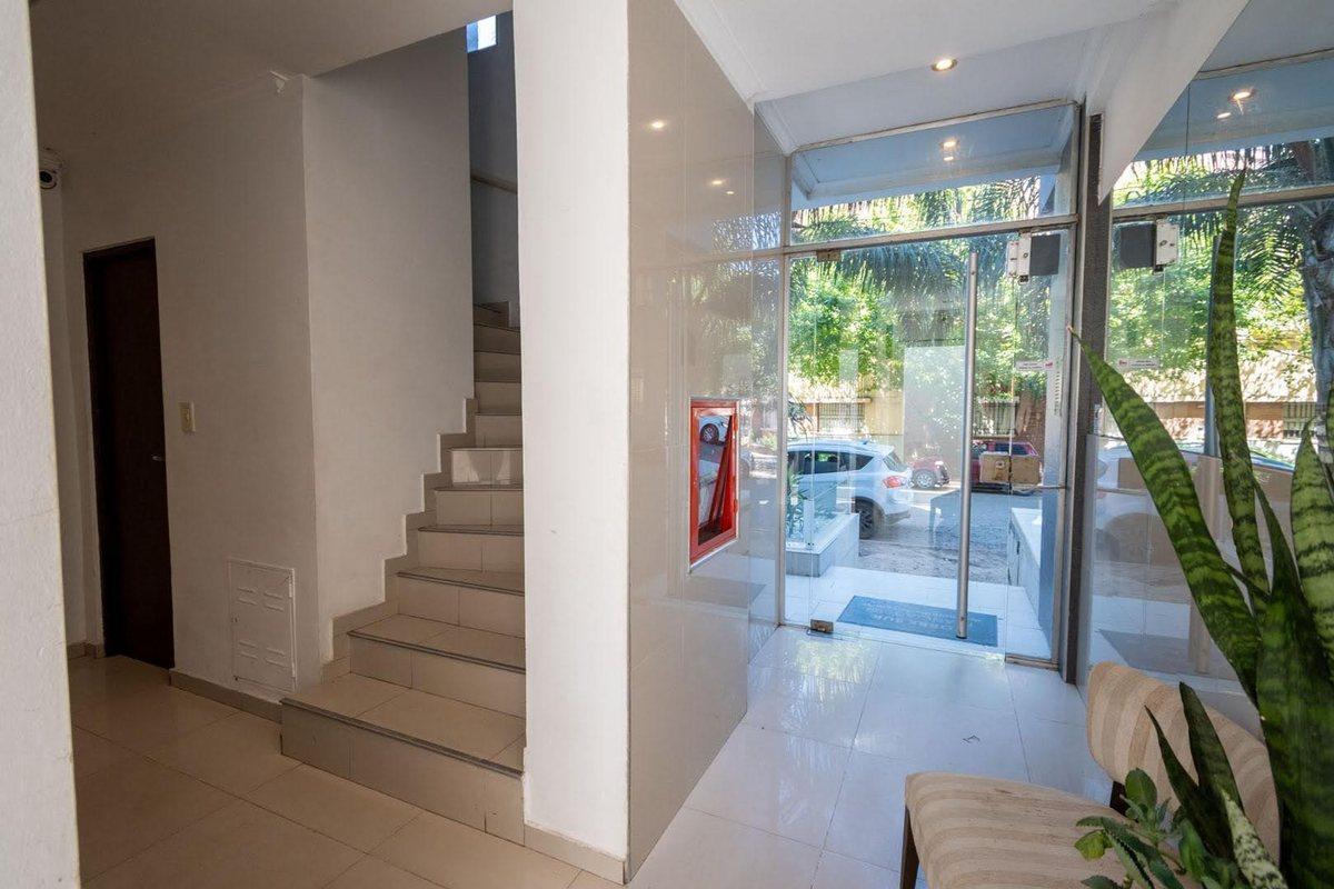 Foto de Departamento a la venta, 2 dormitorios y cochera., imagen 4