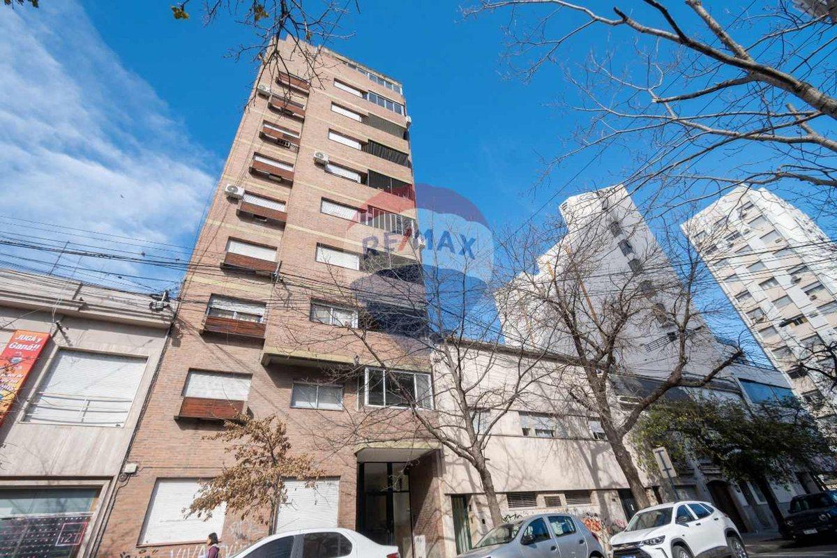 Foto de Venta Departamento 2 Dormitorios Zona Recoleta, imagen 2