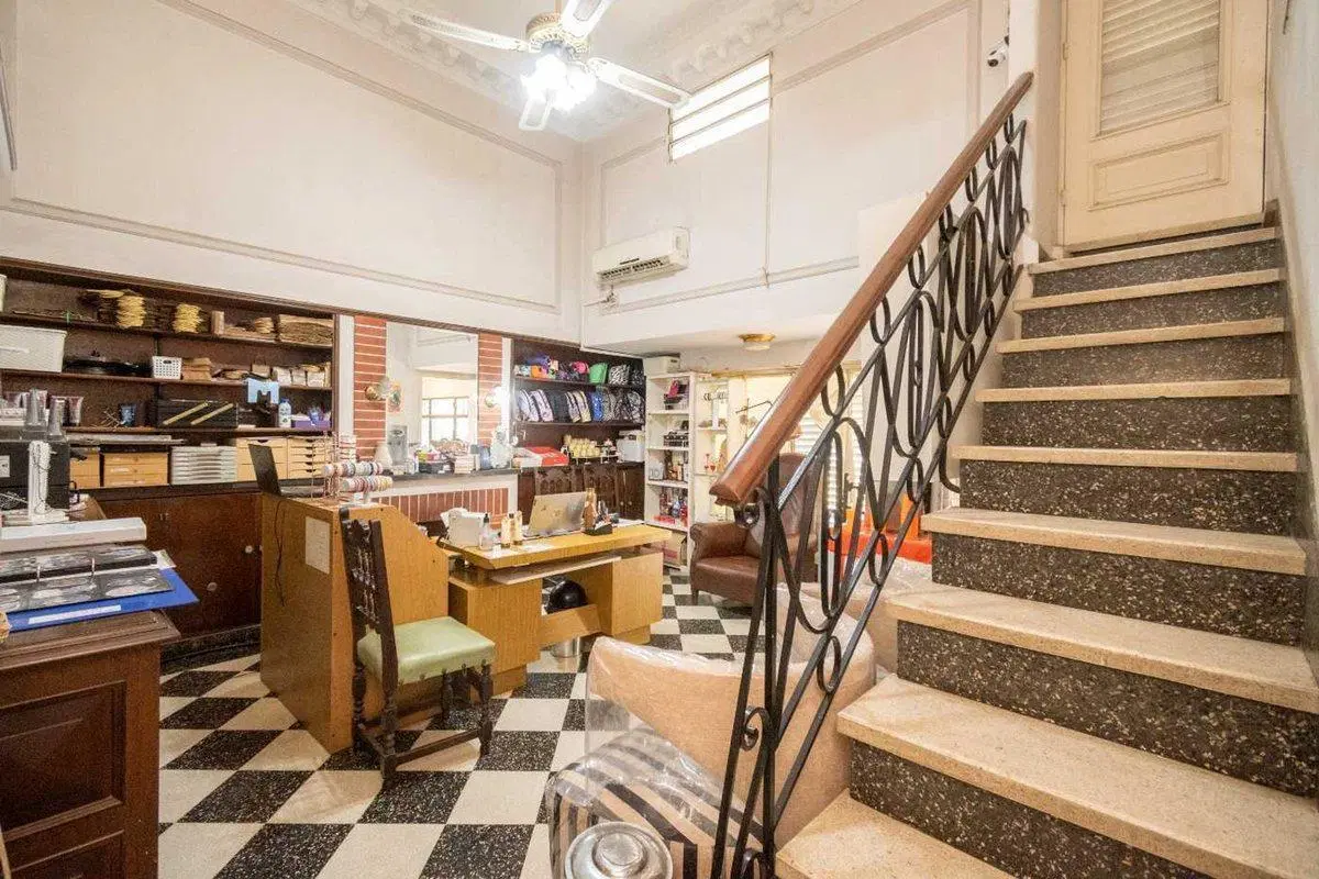 CASA A LA VENTA SOBRE AVENIDA FREYRE 3