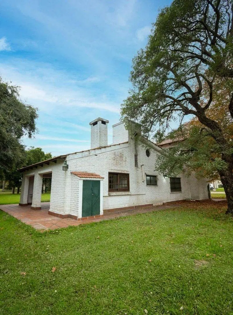 CASA QUINTA EN COUNTRY UBAJAY. 2