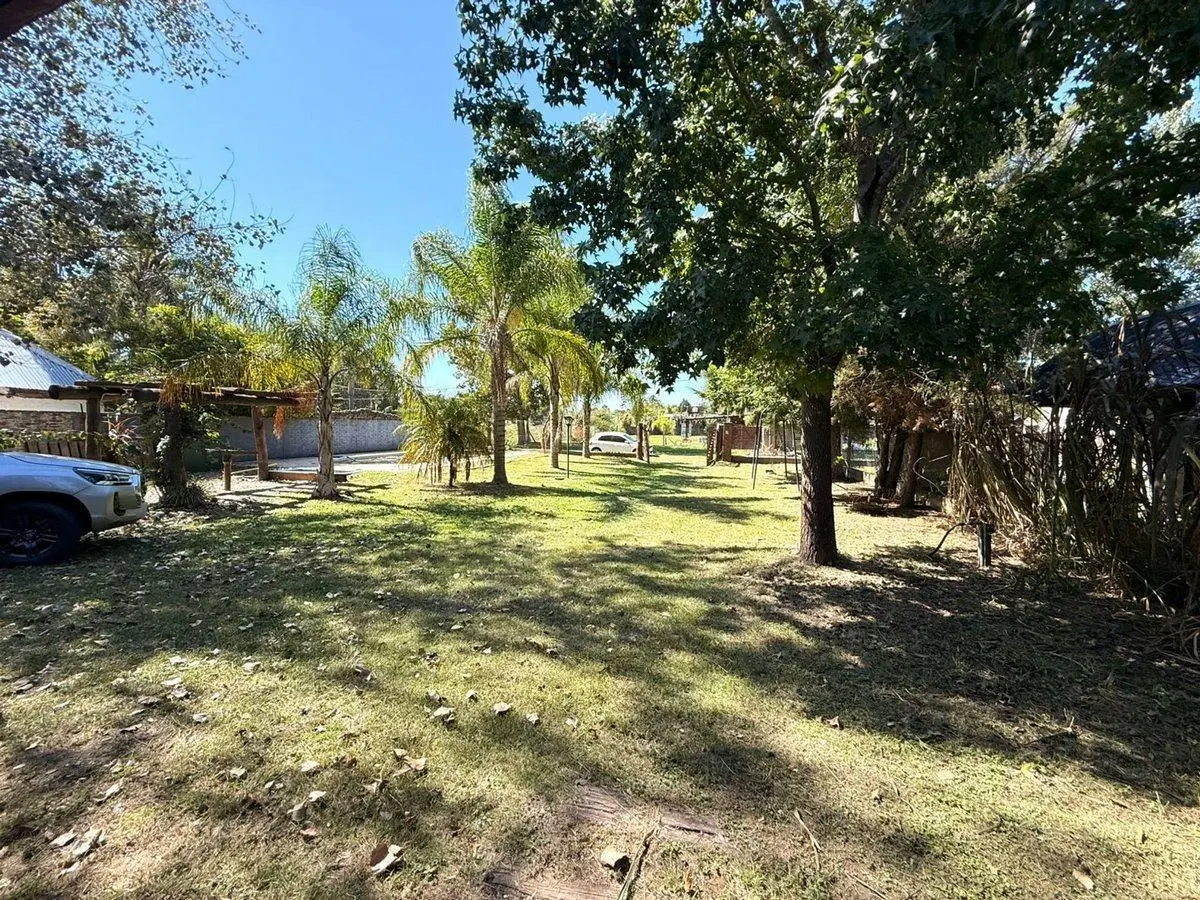 Casa quinta en venta sobre un terreno de 1200M2 8