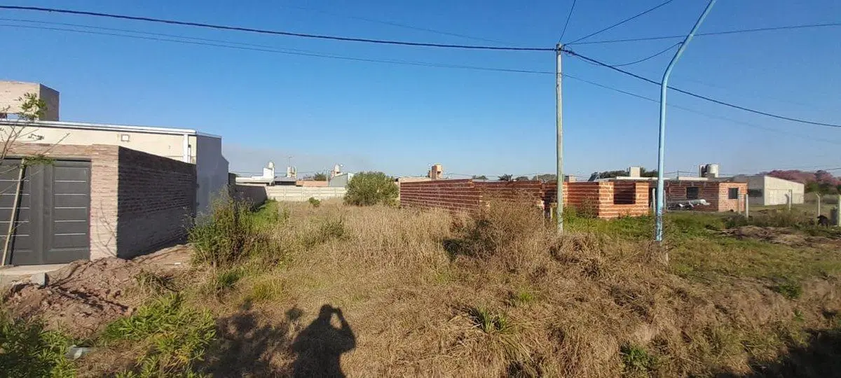 TERRENO EN BARRIO CONQUISTADORES 2