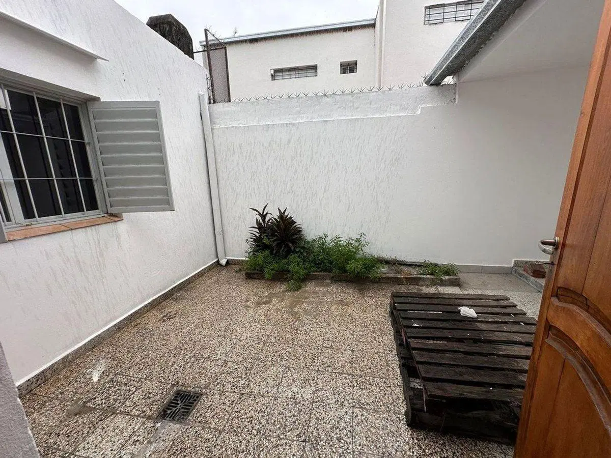 Interno de 2 dormitorios en barrio Candioti 4