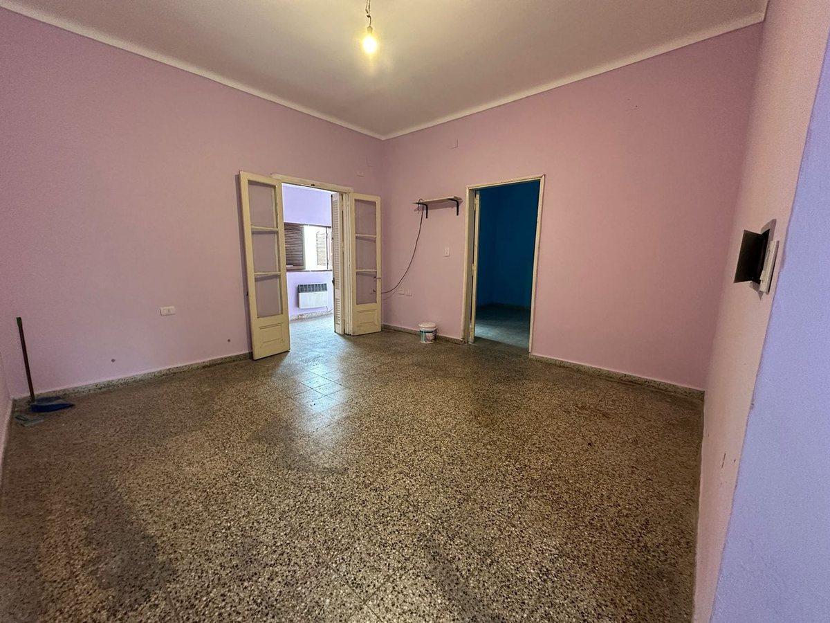 Foto de Interno de 2 dormitorios en barrio Candioti, imagen 3